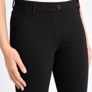 Betabrand Black Pull On Pants Size M.